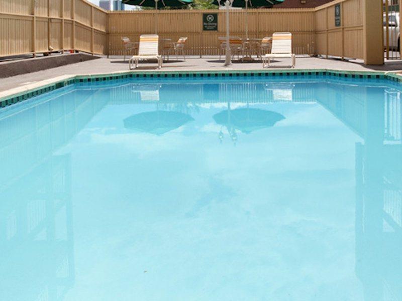 La Quinta Inn By Wyndham Denver Central Instalações foto