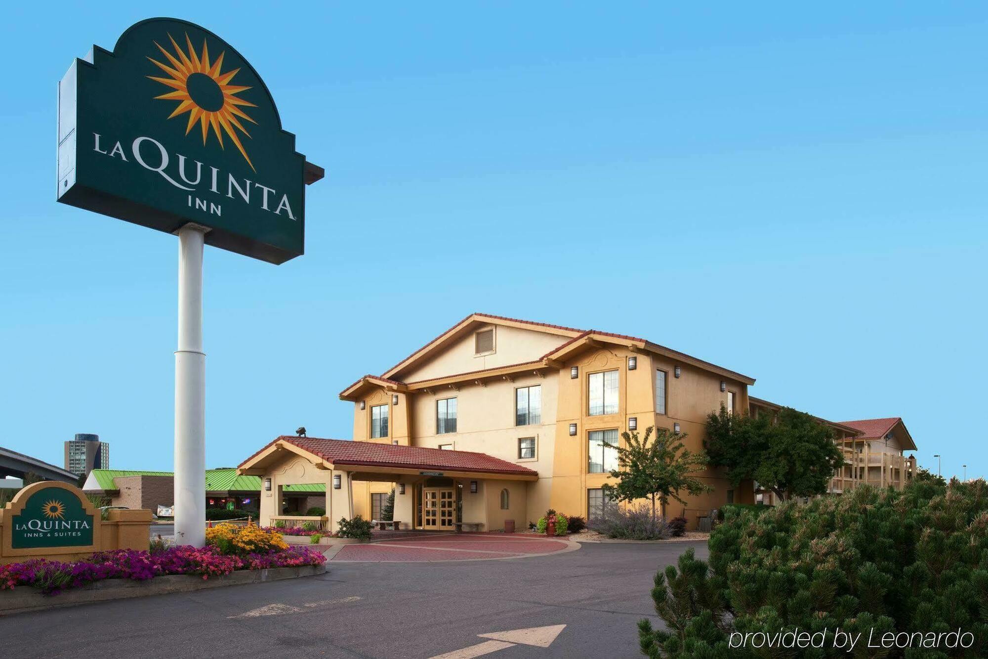 La Quinta Inn By Wyndham Denver Central Exterior foto